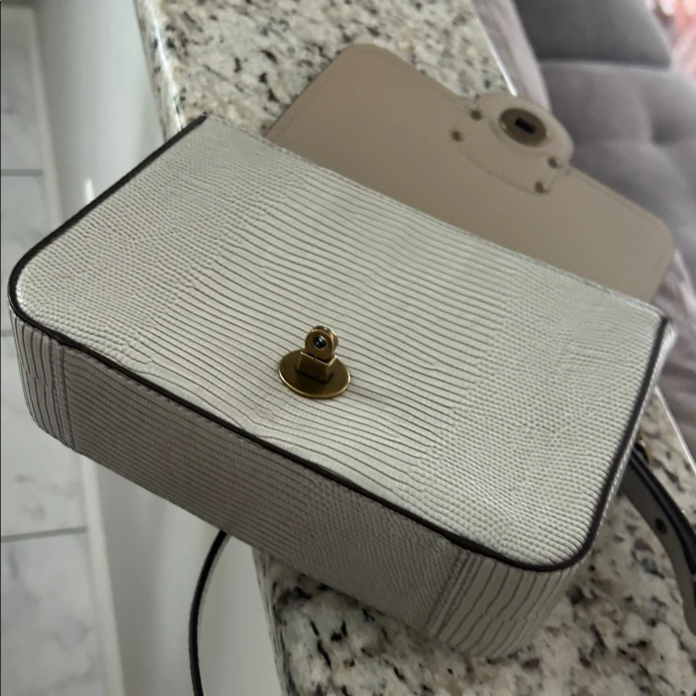 LAUREN Ralph Lauren gray  Millbrook Chain  Crossbody